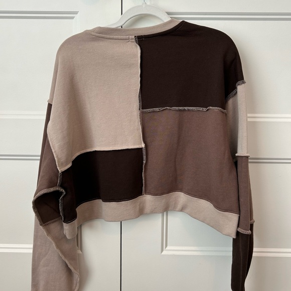Garage cropped color-block brown sweatshirt, size medium - Picture 3 of 3